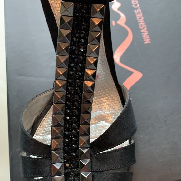 Nina Ulrica T-Strap Black with Crystals 8.5 - Picture 3 of 4